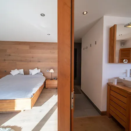 5br Iconic Chalet - What'app - 0034-635-520-036 - For Reservations!! * Verbier